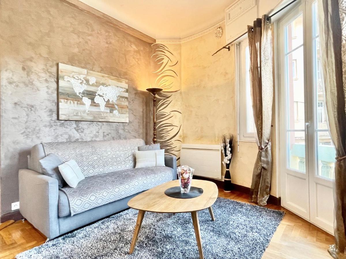 Swiss Star - Easy Home Booking Nisa Exterior foto