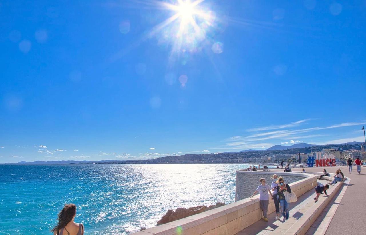Swiss Star - Easy Home Booking Nisa Exterior foto